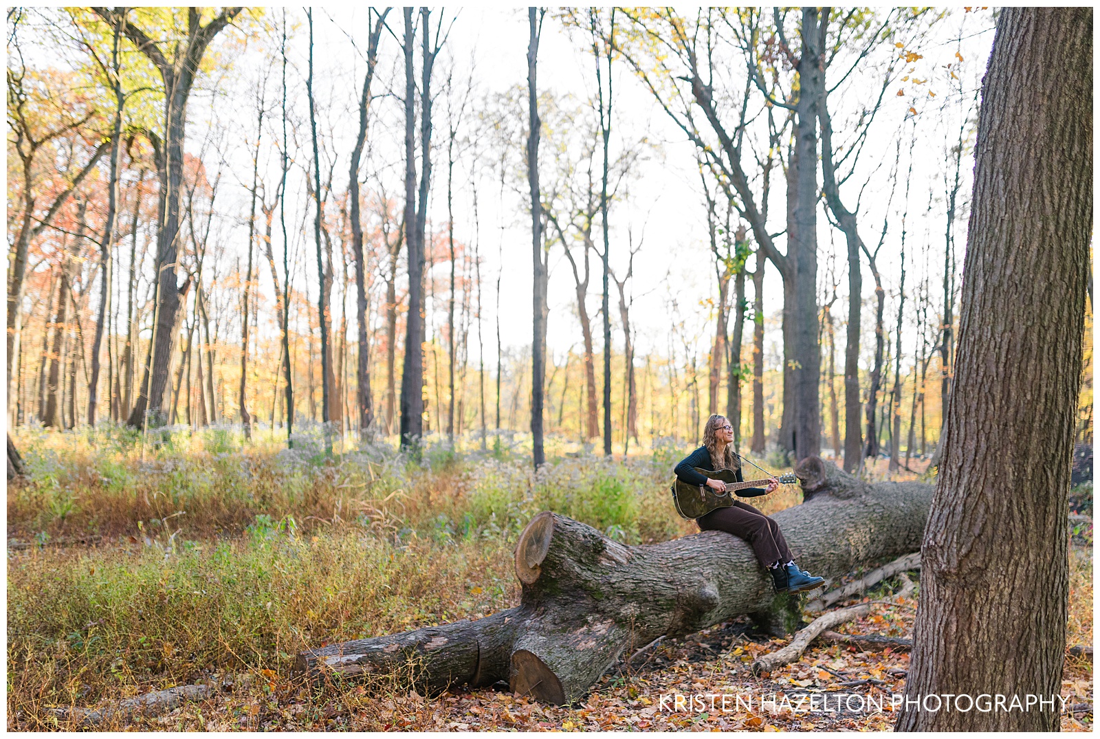 Senior portraits with a guitar at Thatcher Woods in River Forest, IL