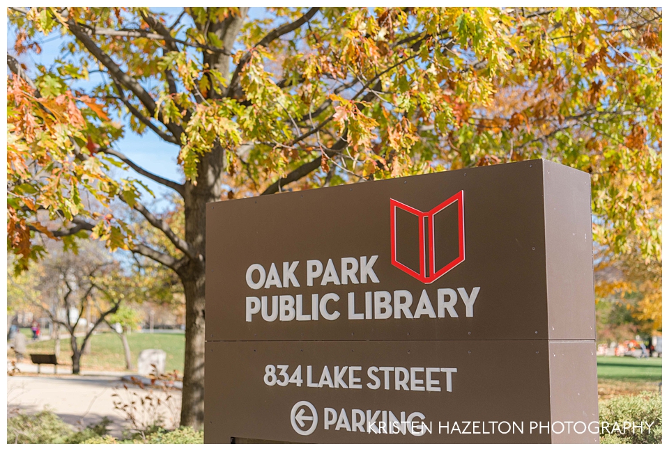 Sign for the Oak Park Public Library