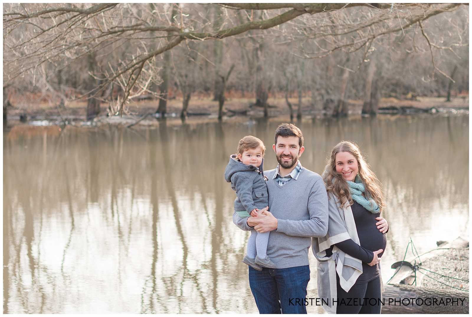Family and maternity photos in River Forest, IL