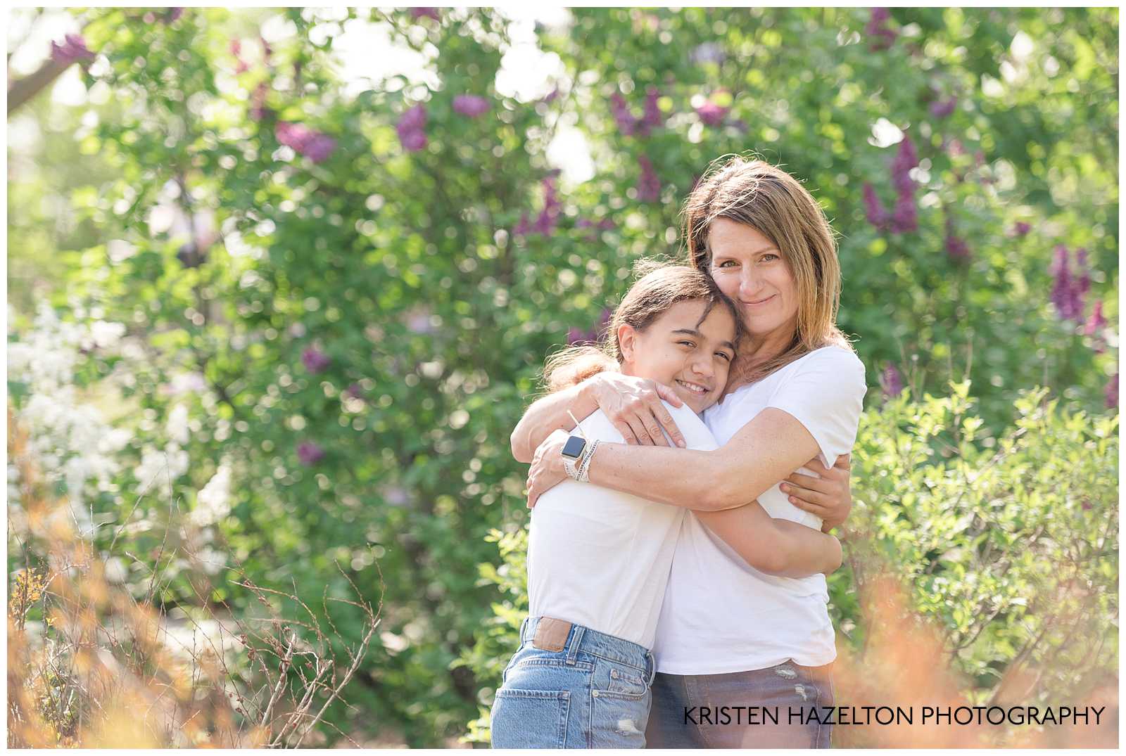 Mom hugging her tween daughter by Lombard, IL photographer Kristen Hazelton
