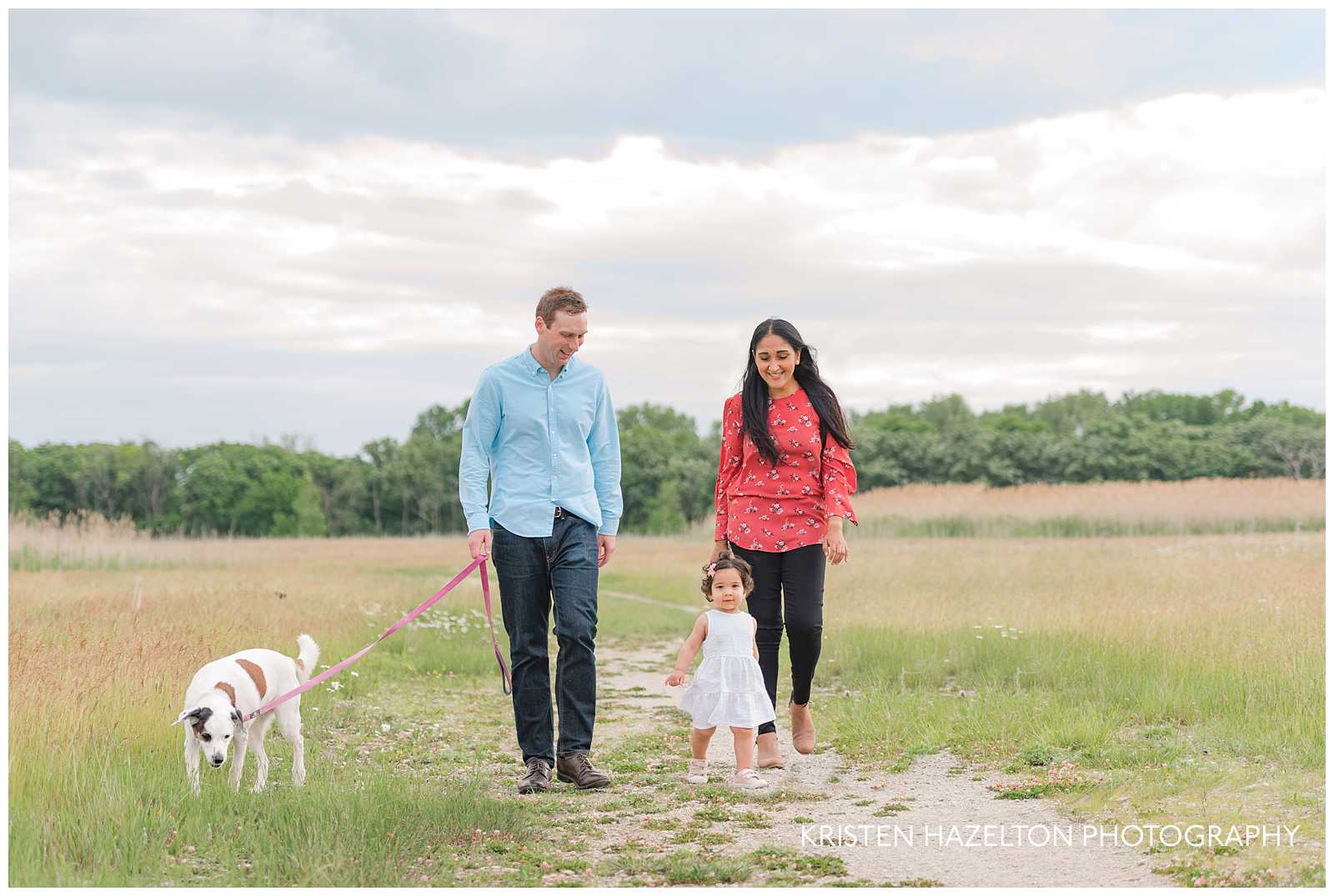 Family photos in Forest Park, IL by photographer Kristen Hazelton