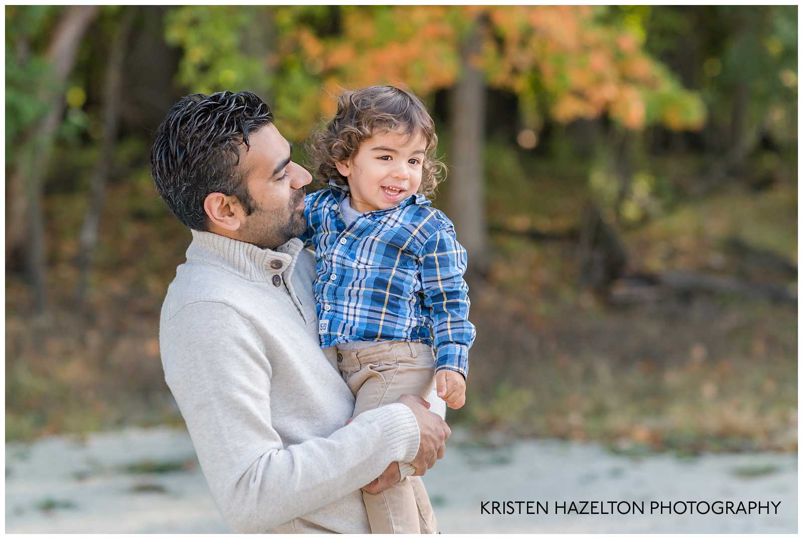 Dad holding his toddler son by River Forest, IL family photographer Kristen Hazelton