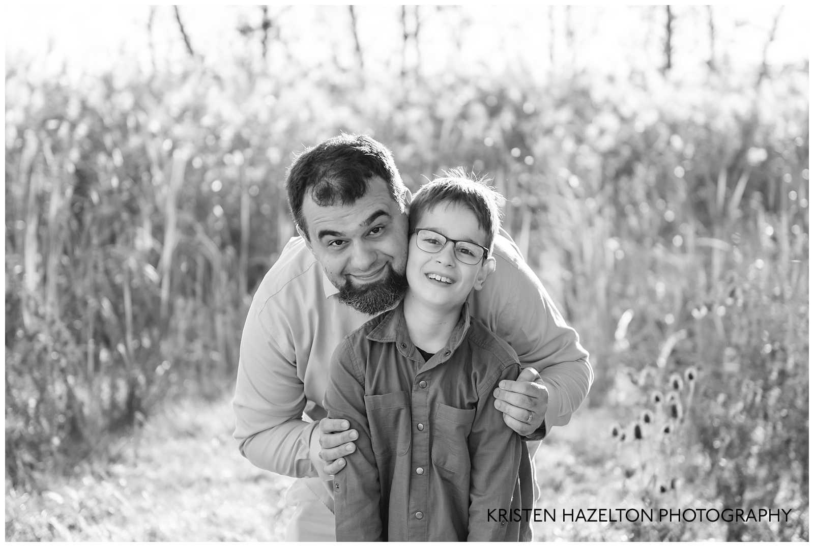 Dad hugging his son by Oak Park, IL and Brookfield IL photographer Kristen Hazelton