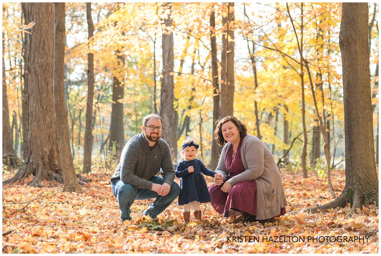 Mom, Dad, and toddler daughter at a Oak Park IL Mini Session
