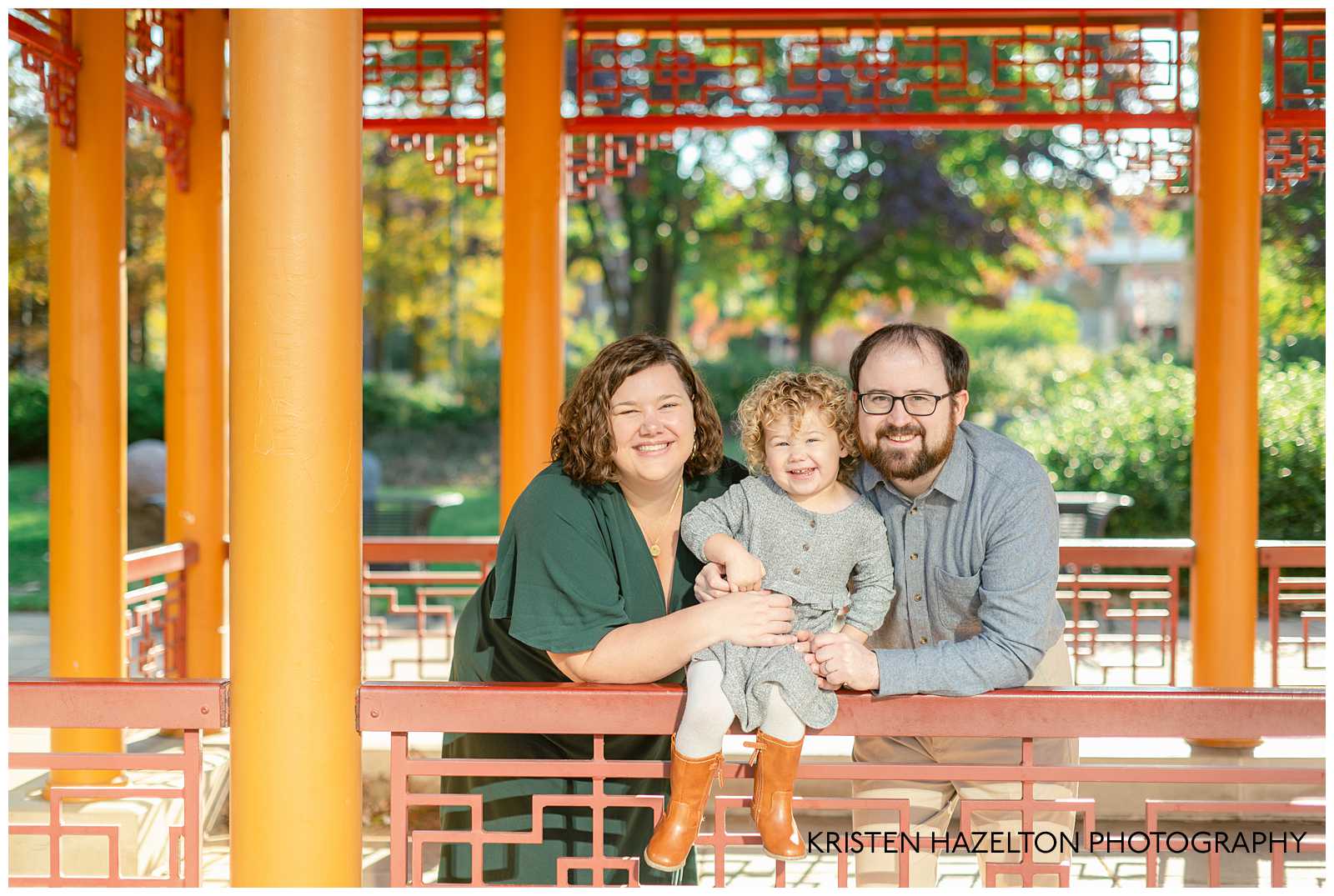 Fall family photos at a pavilion in Chicago's chinatown district